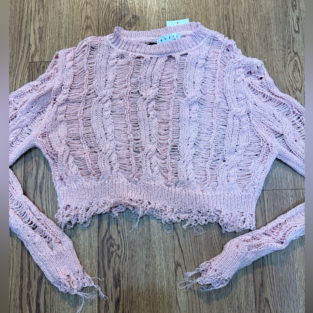 Forever 21 Distressed Cable Knit Cropped Sweater – Blush Pink